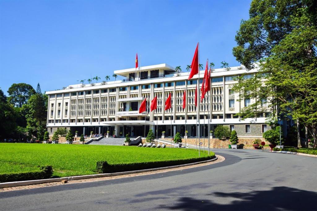 Khách sạn Blue River 2 *